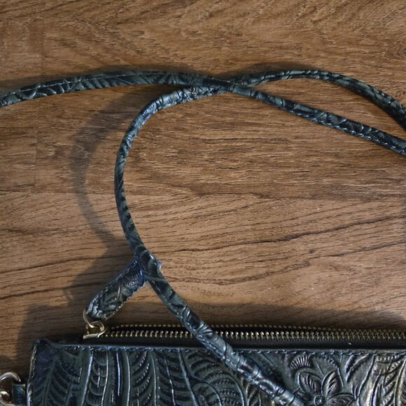 Tooled Green Fringe Bag Boho Crossbody Purse with Wristlet Strap Detachable - Picture 5 of 6